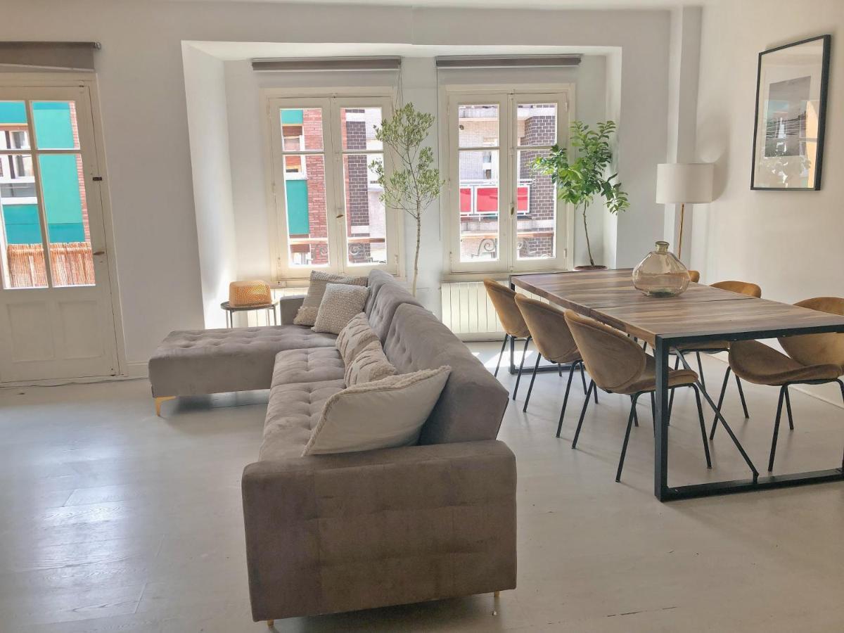 Art & Design - Espacioso Piso En Gijon Centro 외부 사진